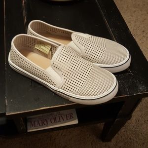 Mossimo Supply Co Slip on Sneakers