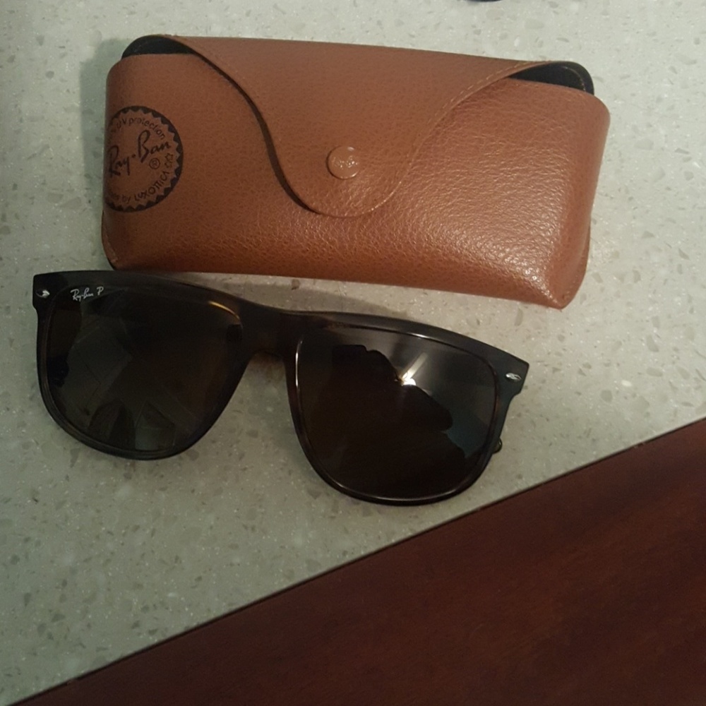 Ray ban polarized sunglasses.