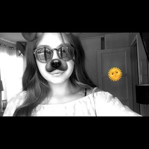 Meet your Posher, Thalea