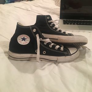 Black and white converse
