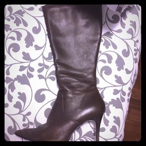 Fair condition, comfortable boots