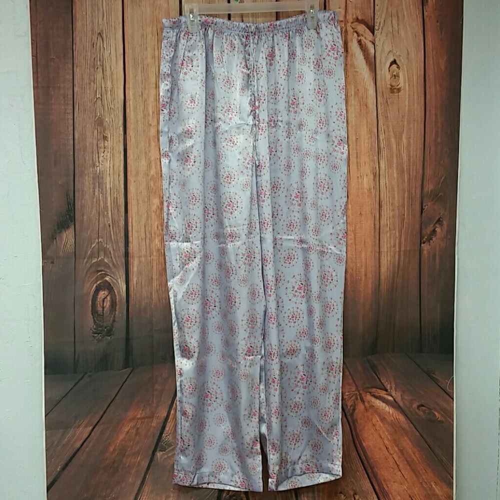 Secret Treasures 1XL Purple Floral Pajama Pants