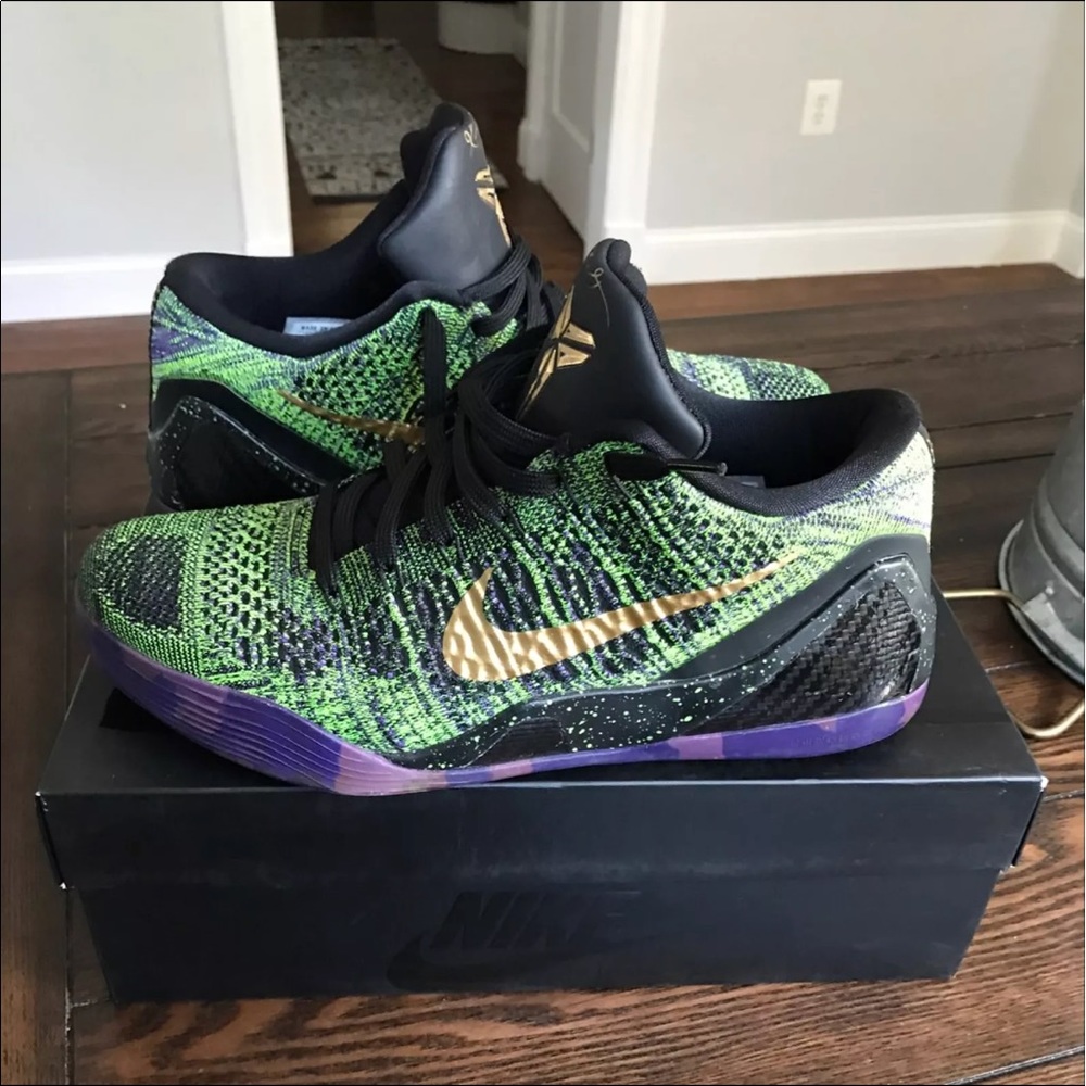 Kobe Bryant Nike Shoes