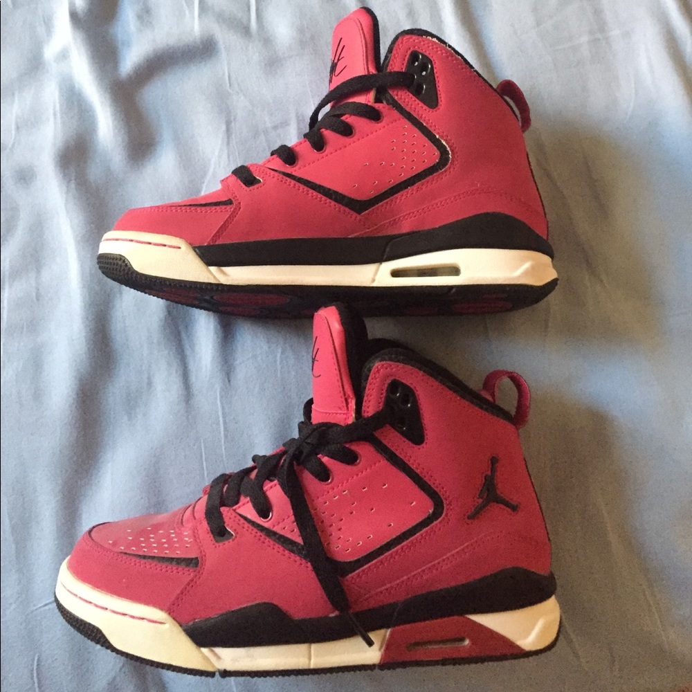 Jordan boys 5