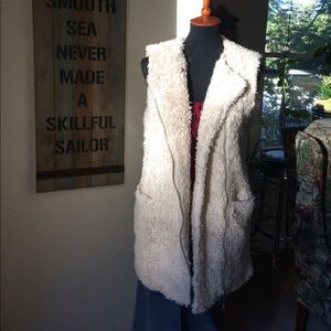 Faux shearling long vest