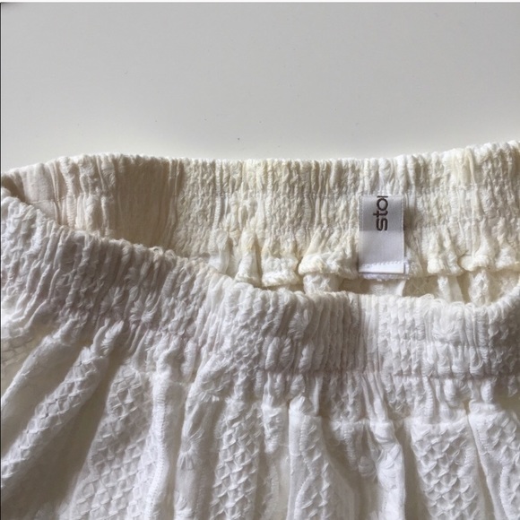 Storets Crochet Off the Shoulder Top - Picture 4 of 5