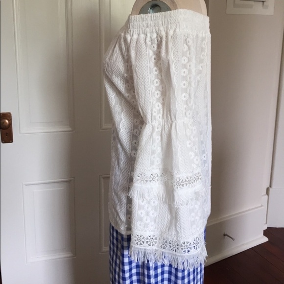 Storets Crochet Off the Shoulder Top - Picture 5 of 5