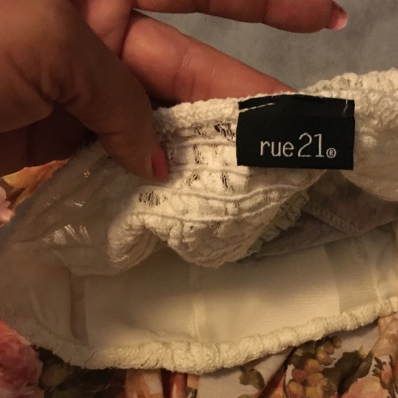 Strapless dress- very cute 😍😍 - Picture 5 of 8