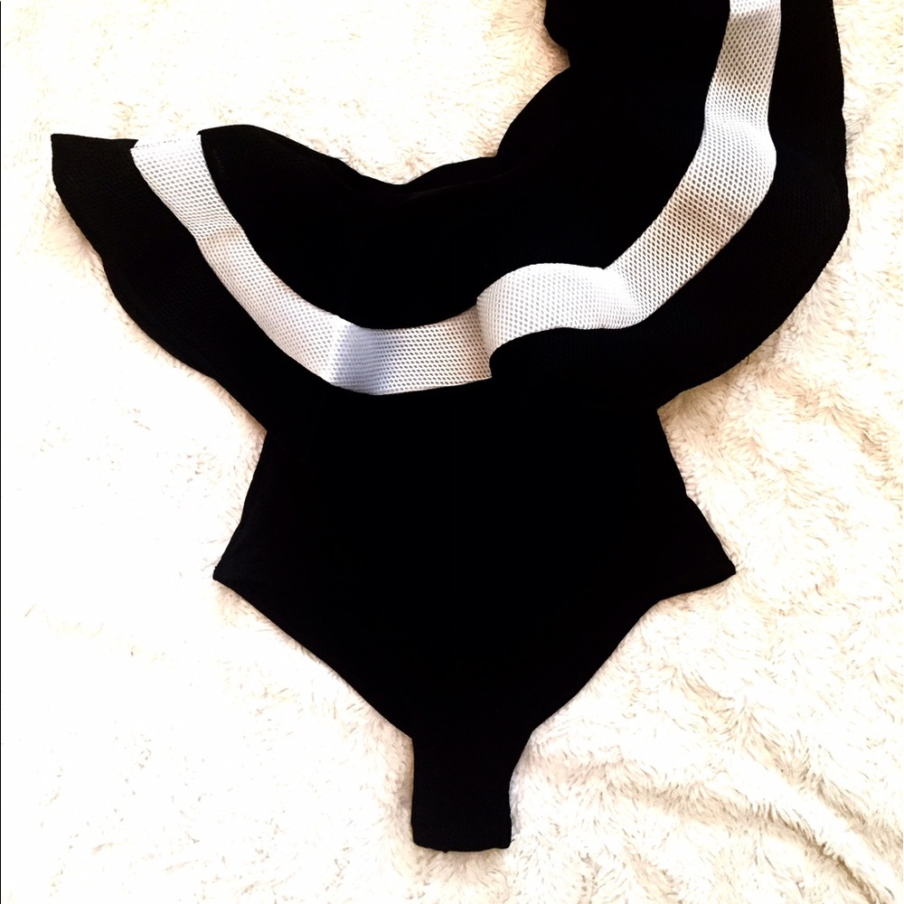 Black and white one piece swim suit! - Picture 2 of 4