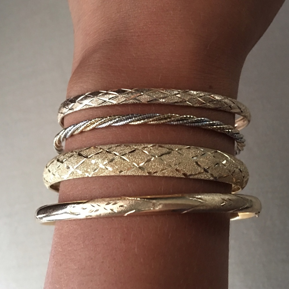 10k gold bangle