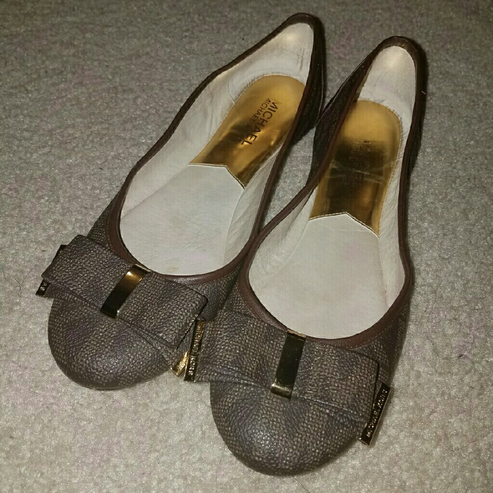 Michael Kors Pvc Leather Flat Shoes Size 6 ❤Offer❤