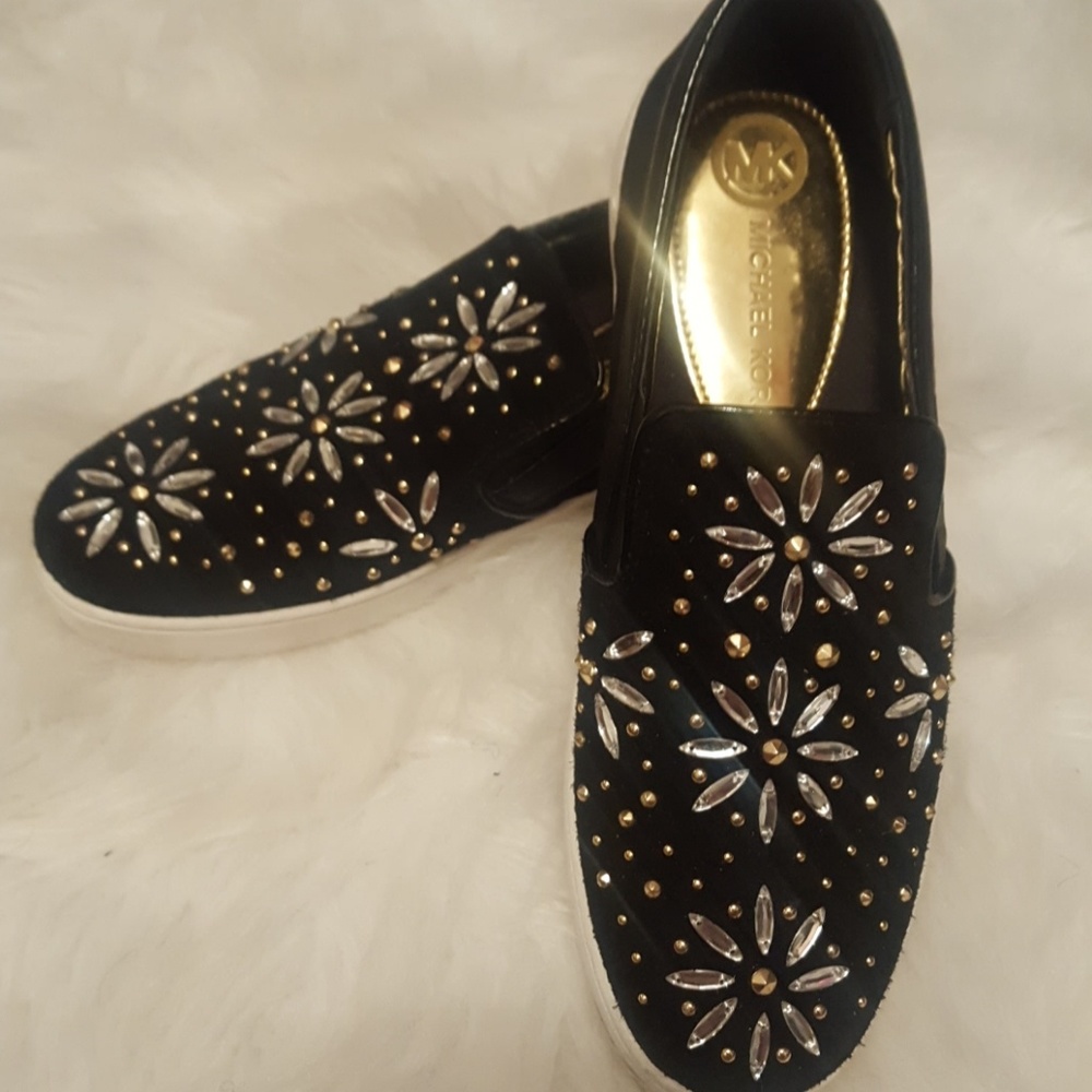 MK slip-ons