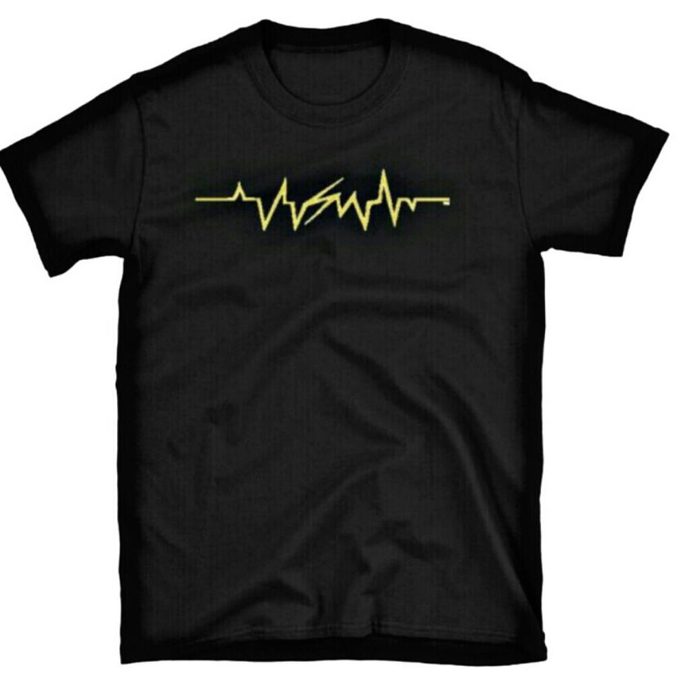 Selfmade gold ink heartbeat