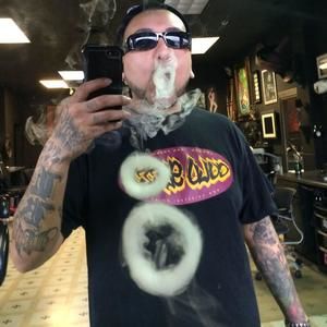 Meet your Posher, Salvador