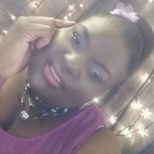 Meet your Posher, Oktavia