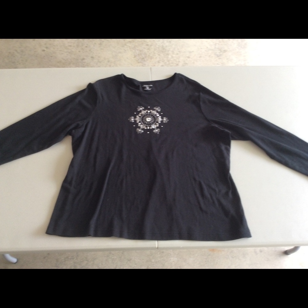 Long sleeve top