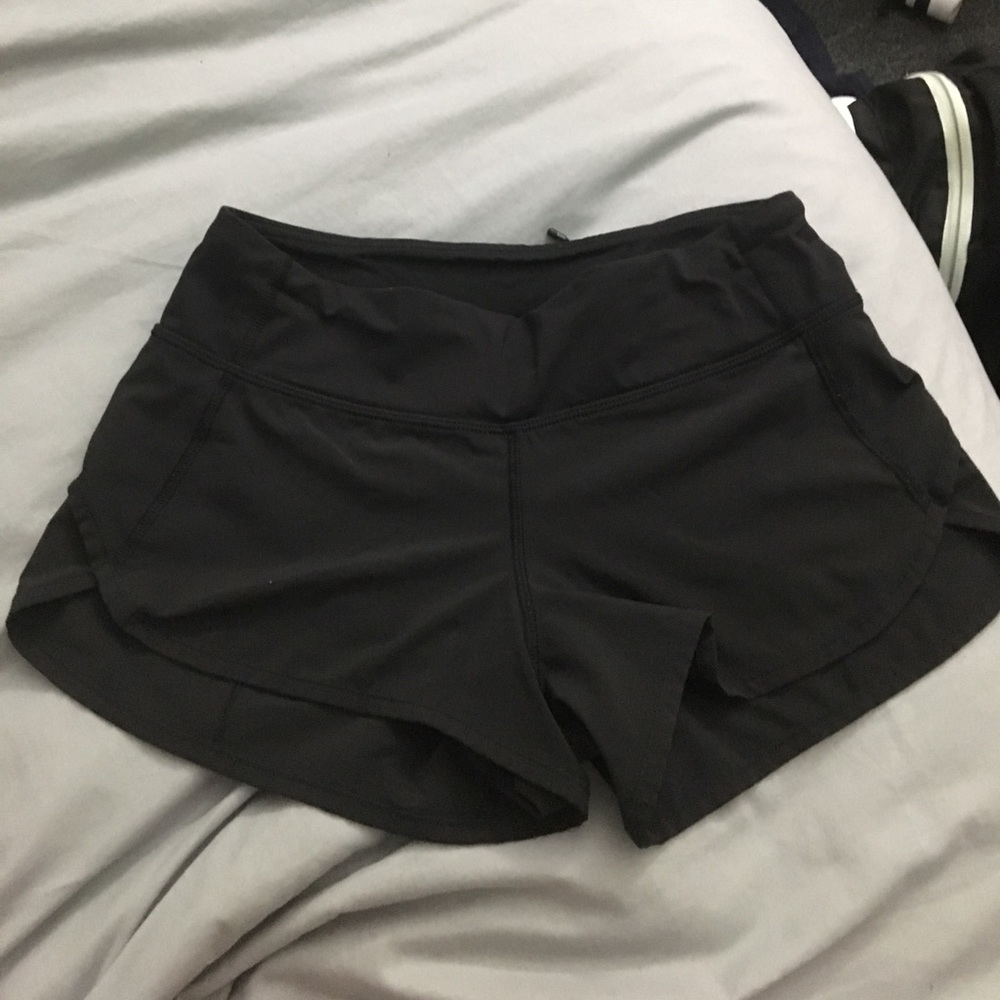 lululemon speed short shorts