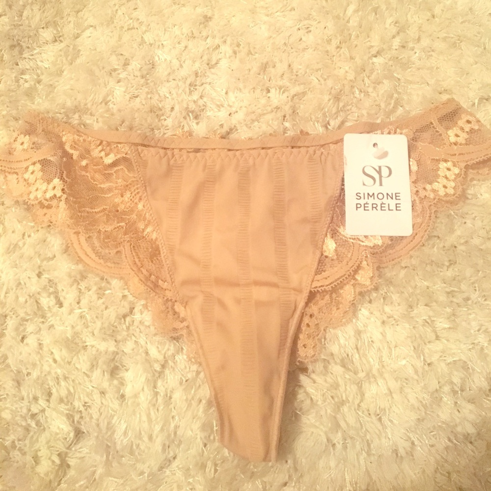 Simone Perele Amour Tanga 1 nude