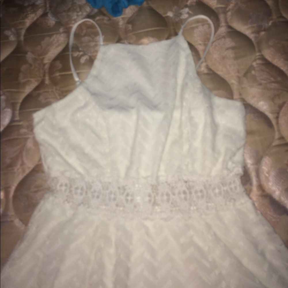 Dress - Picture 2 of 4