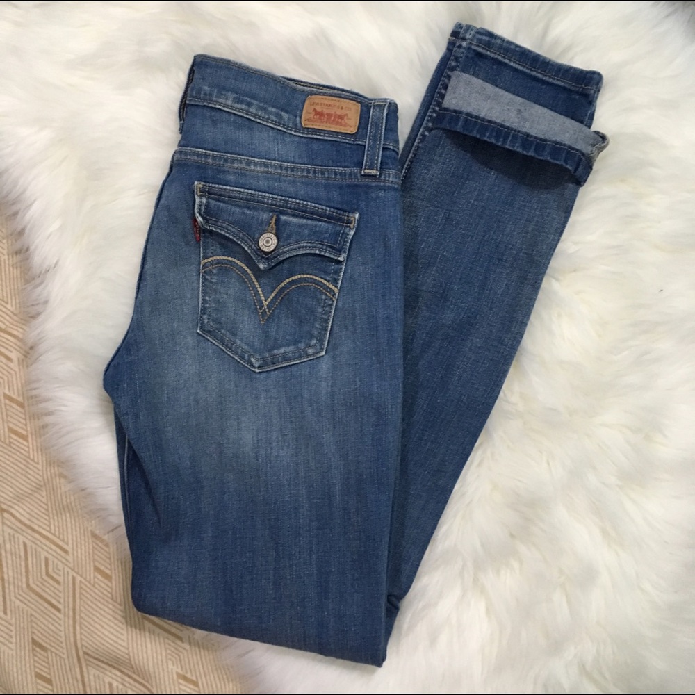 Levi's 524 Too Superlow Skinny Jeans Pocket Design