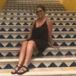 Meet your Posher, Reagan