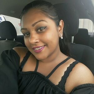 Meet your Posher, Devica