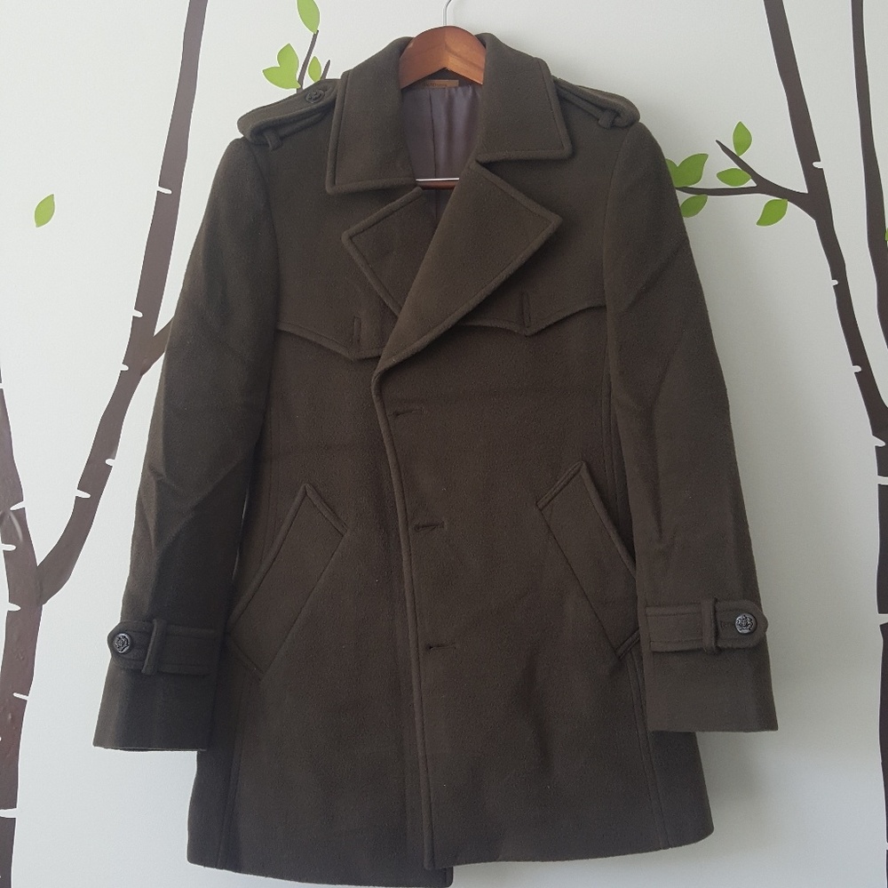 Trendy brown coat