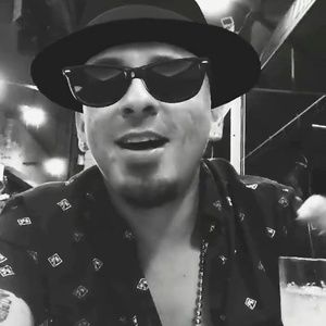 Meet your Posher, Ewen