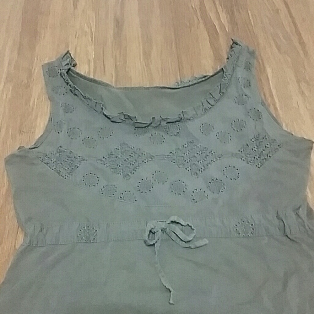 Top - Picture 2 of 2