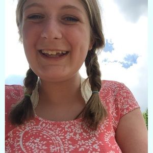 Meet your Posher, Cora