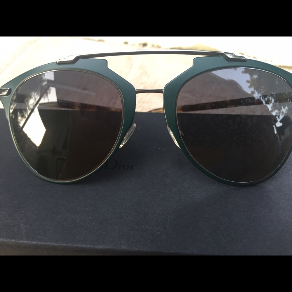 Christian Dior sunglasses - Picture 2 of 4