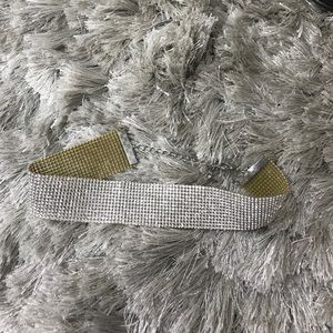 "Diamond" choker