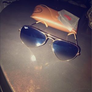 Ray ban aviators