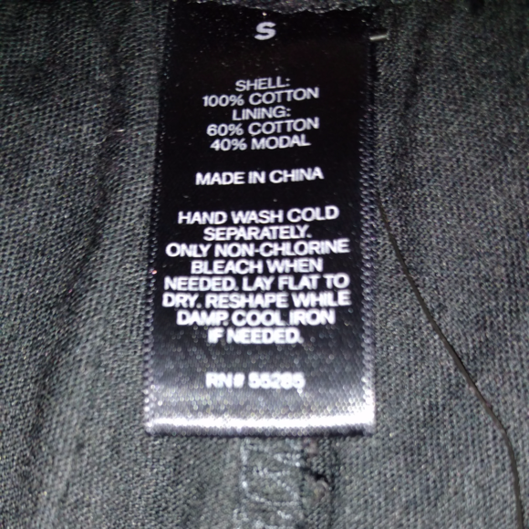 Tasseled Drawstring Floral Crochet Short - Picture 4 of 7