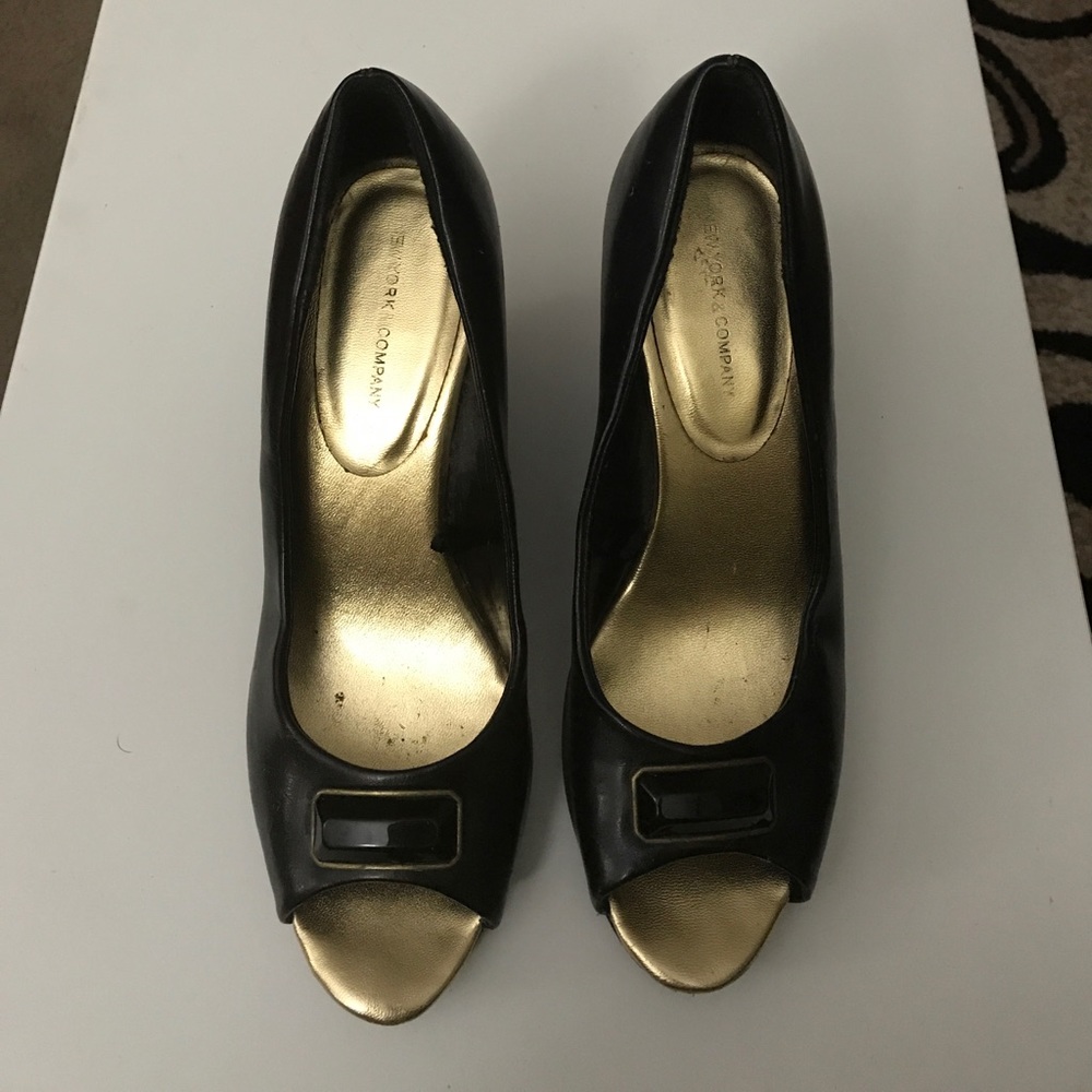 New York and company black wedges