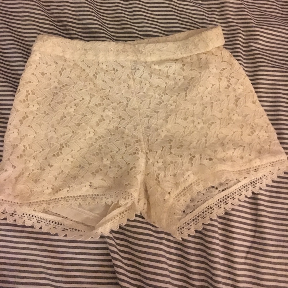 H&M Lace White Shorties