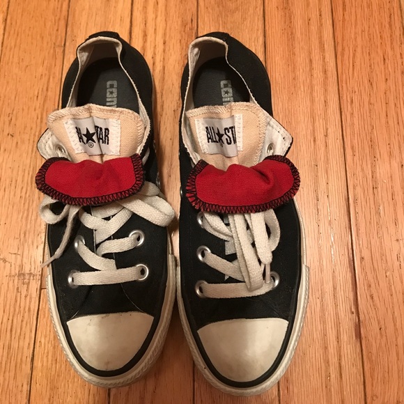 black converse low rise sneakers - Picture 7 of 7