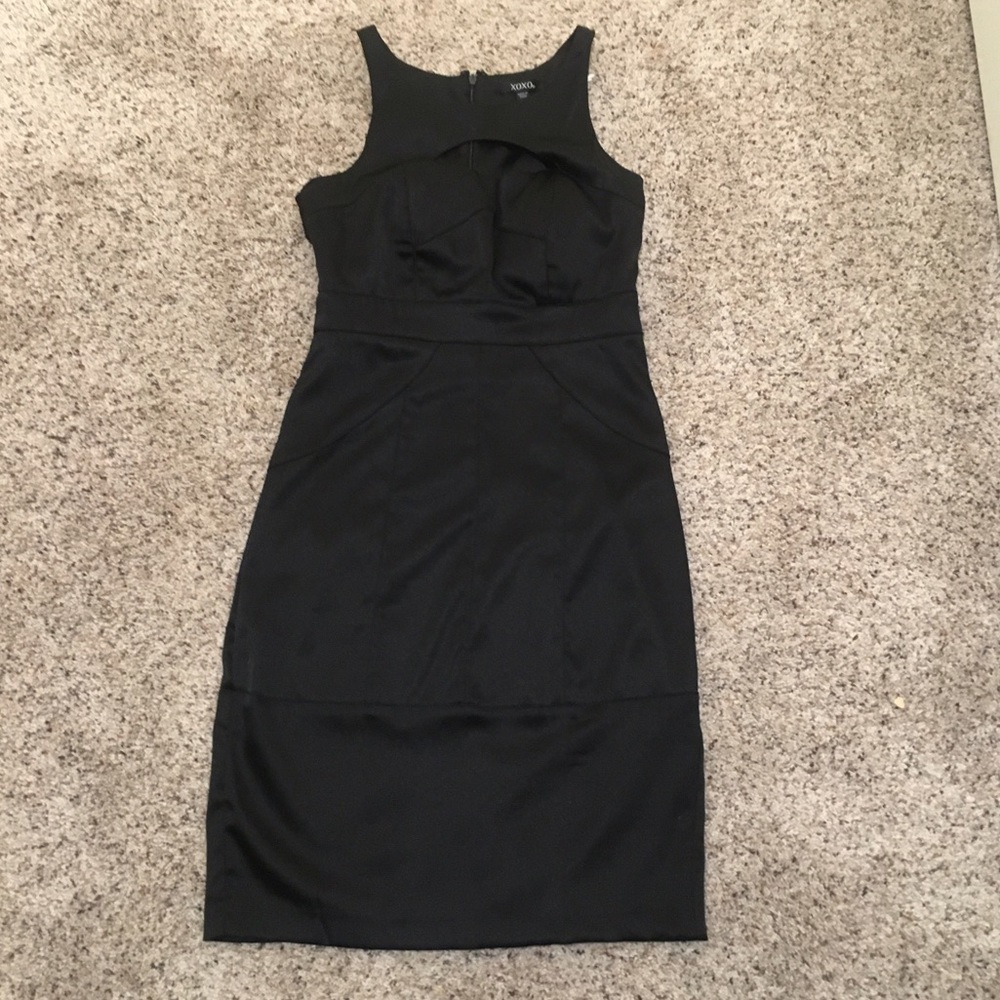 The perfect little black dress