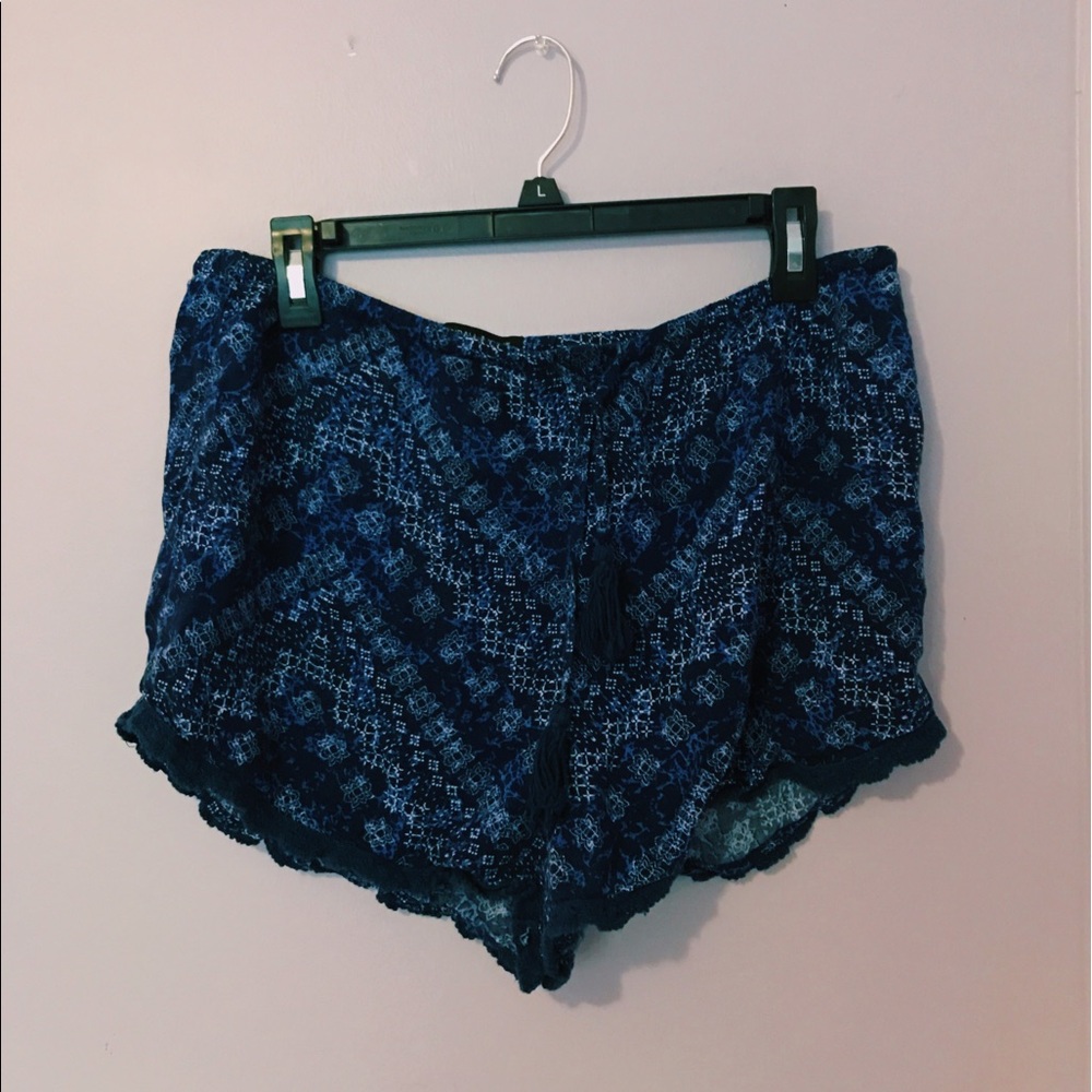 Floppy shorts