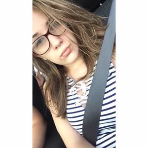 Meet your Posher, Merisa