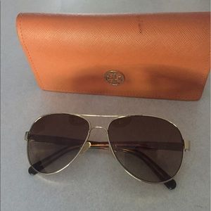 Tory Butch aviator sunglasses
