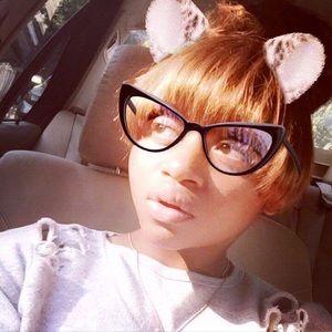 Meet your Posher, Keneisha