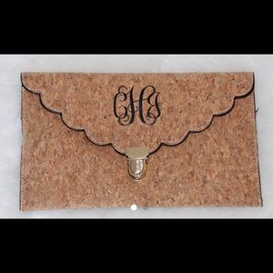 ❌SOLD OUT❌ Cork Clutch