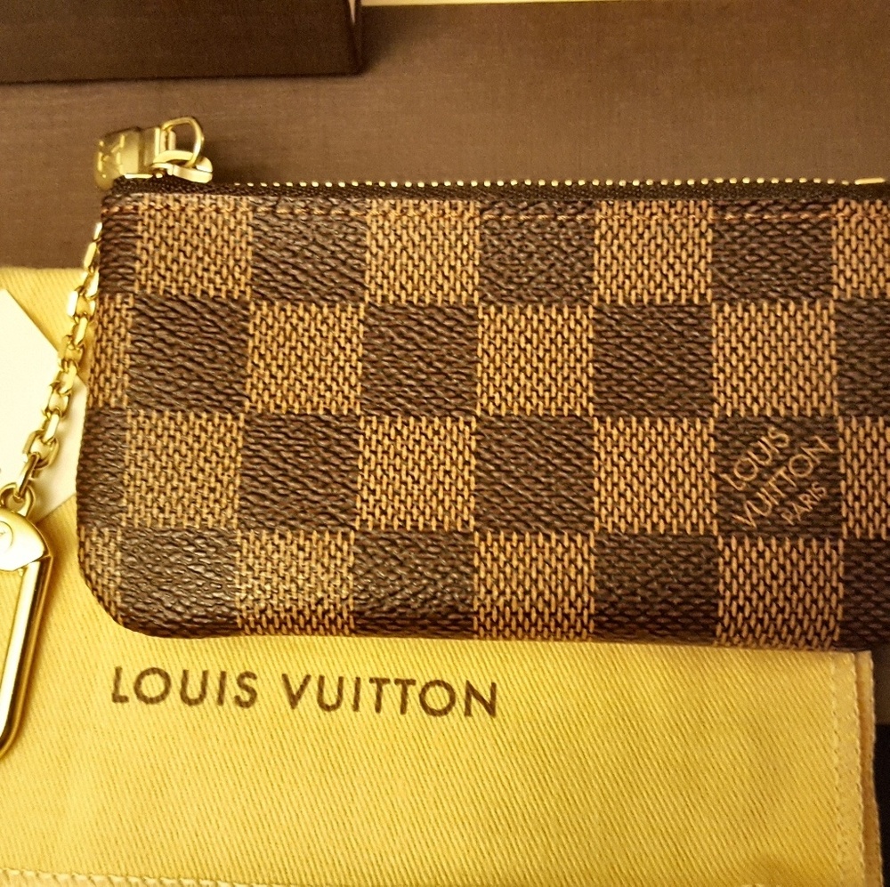 Louis Vuitton N62658 Key Pouch