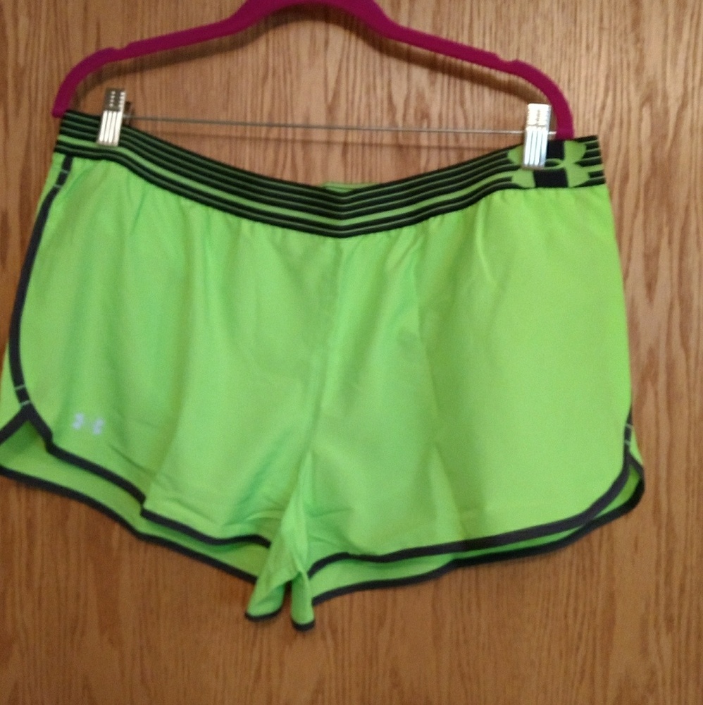 Athletic shorts