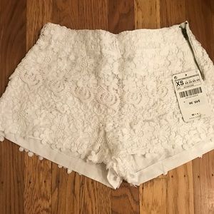 NWT Zara shorts, size XS