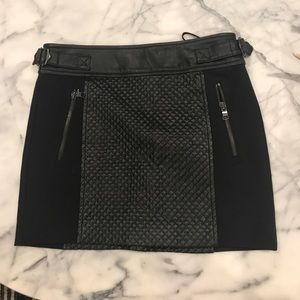 Armani Exchange Quilted skirt
