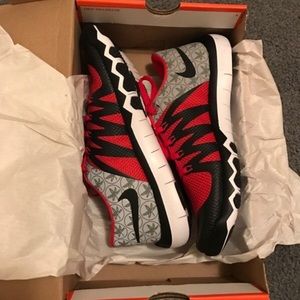 Brand new Ohio State Nike Frees