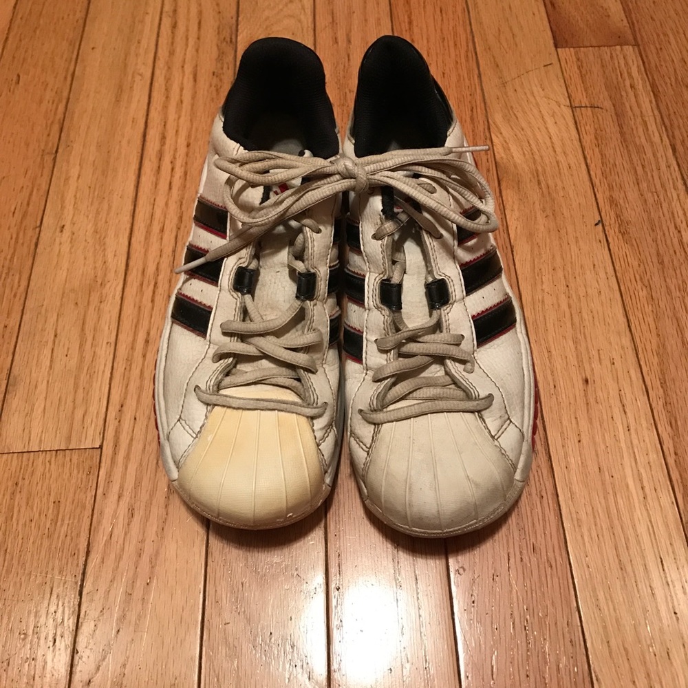 adidas women's sneakers