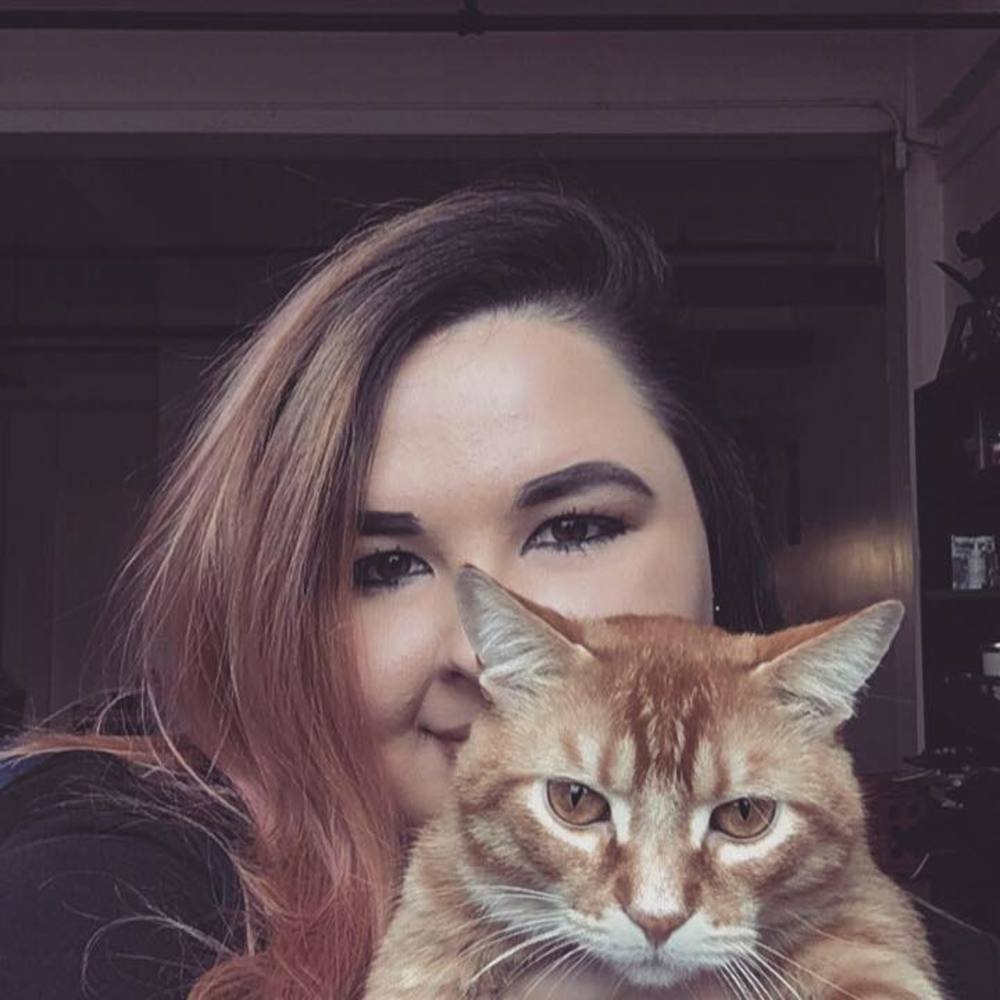 Meet your Posher, Emily